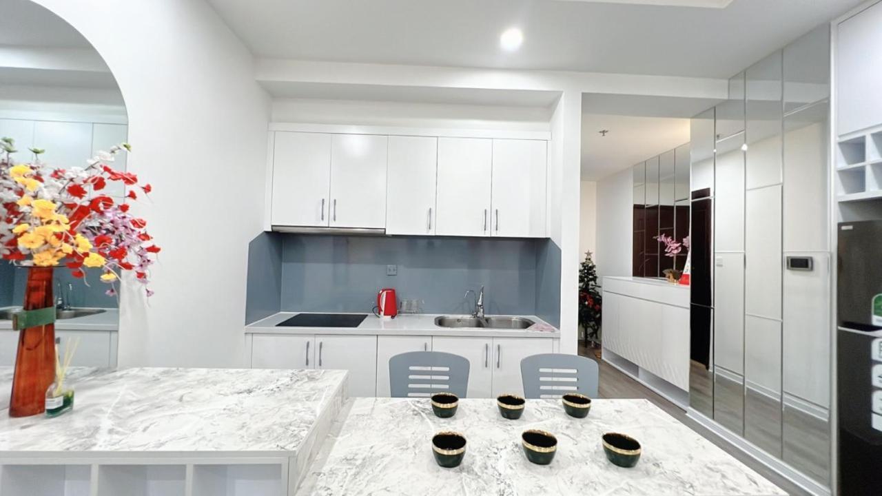 Kabi Homes - Luxury Apartment In Vinhomes Times City ハノイ市 エクステリア 写真