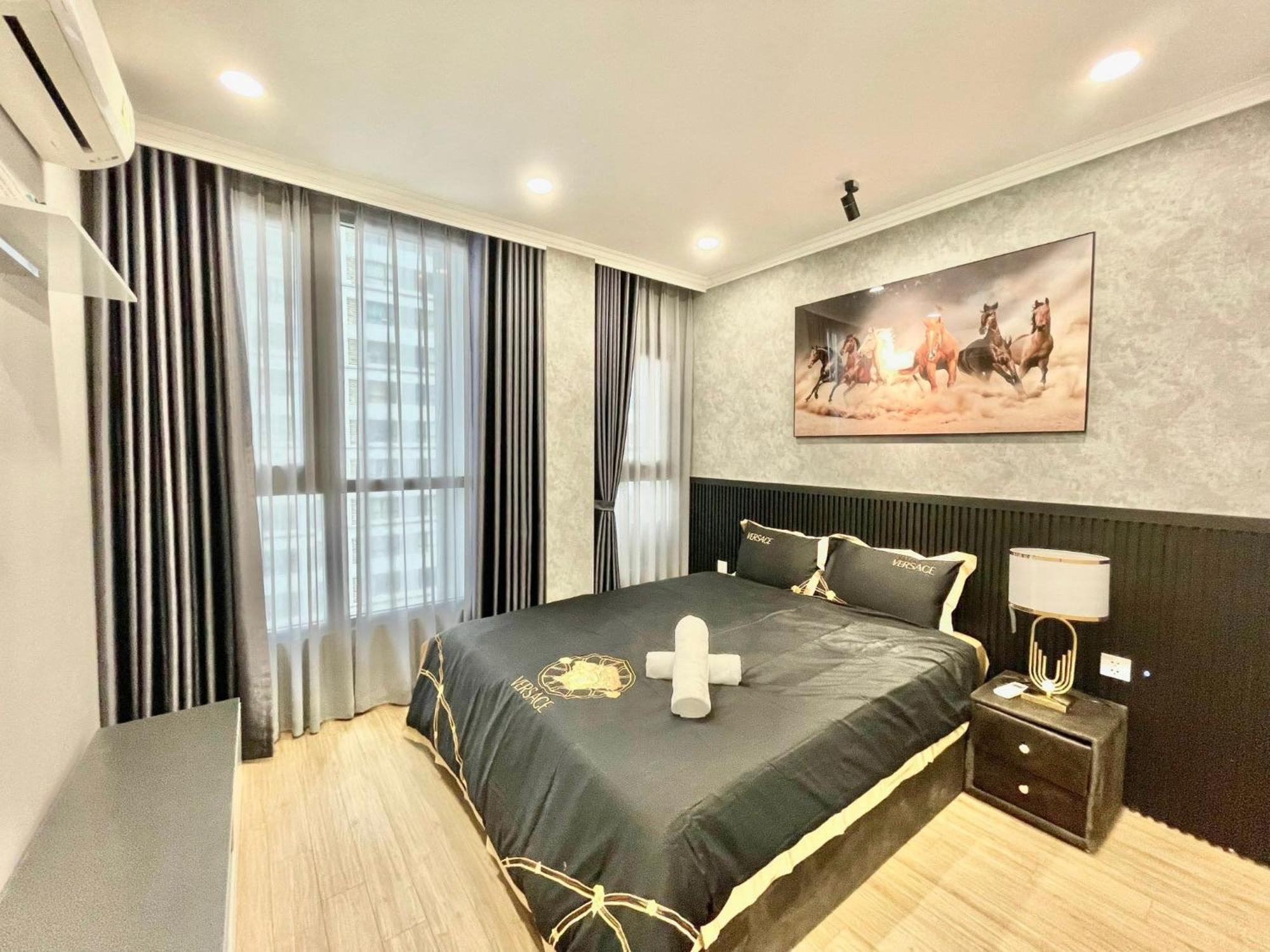 Kabi Homes - Luxury Apartment In Vinhomes Times City ハノイ市 エクステリア 写真